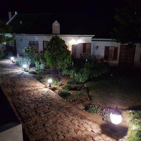 Uniondale Manor Guesthouse Exterior photo